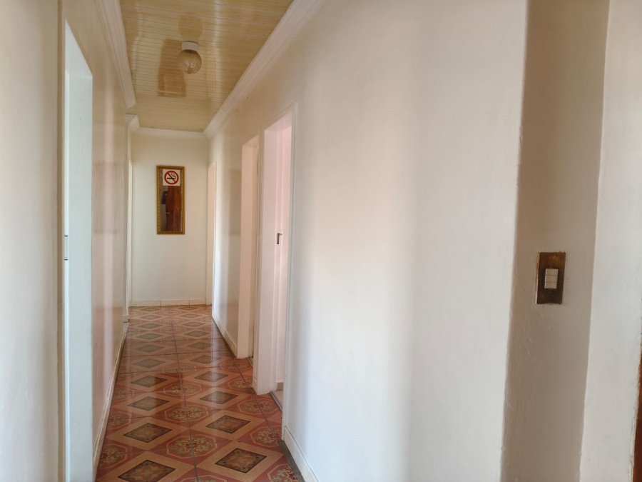 4 Bedroom Property for Sale in Monakato North West